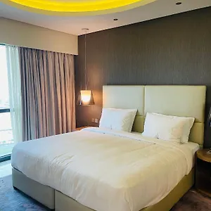 Aparthotel A3301 Paramount 5 Star Two Bedroom Burj Khalifa Around, Dubai